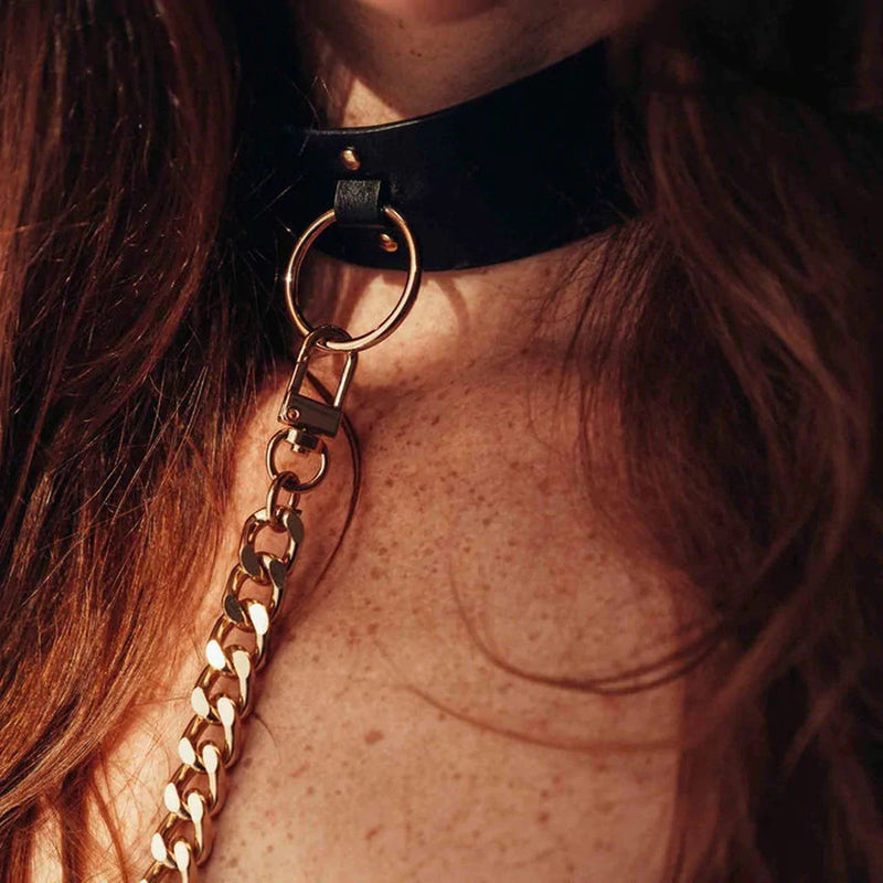 MAZE Wide Choker and Leash Your Perfect Moment